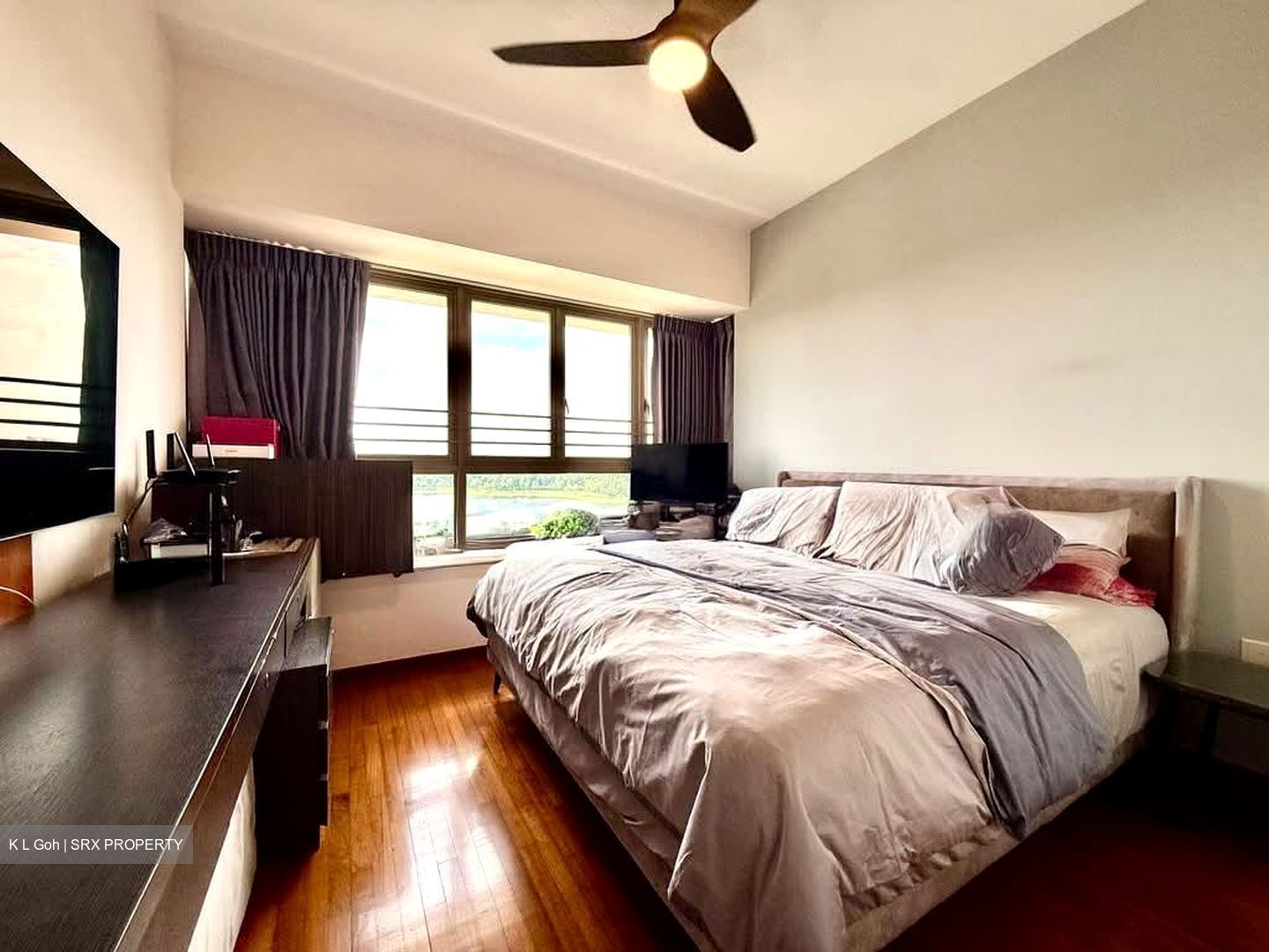 Waterfront Gold (D16), Condominium #580112781